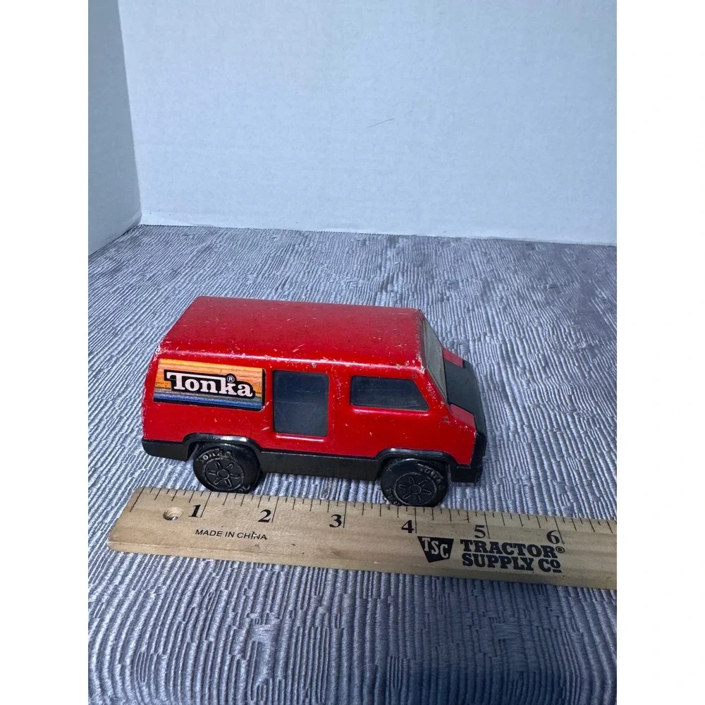 Vintage 1979 Tonka Diecast Metal Van Red Black Sunset Logo Made in Hong Kong